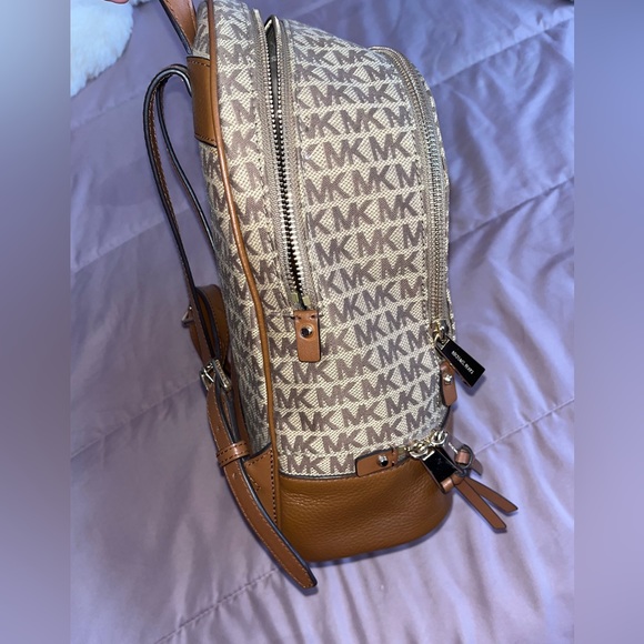 Brand New Michael Kors Backpack - Picture 2 of 6